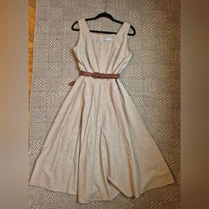 Elegant Beige Sleeveless Dress